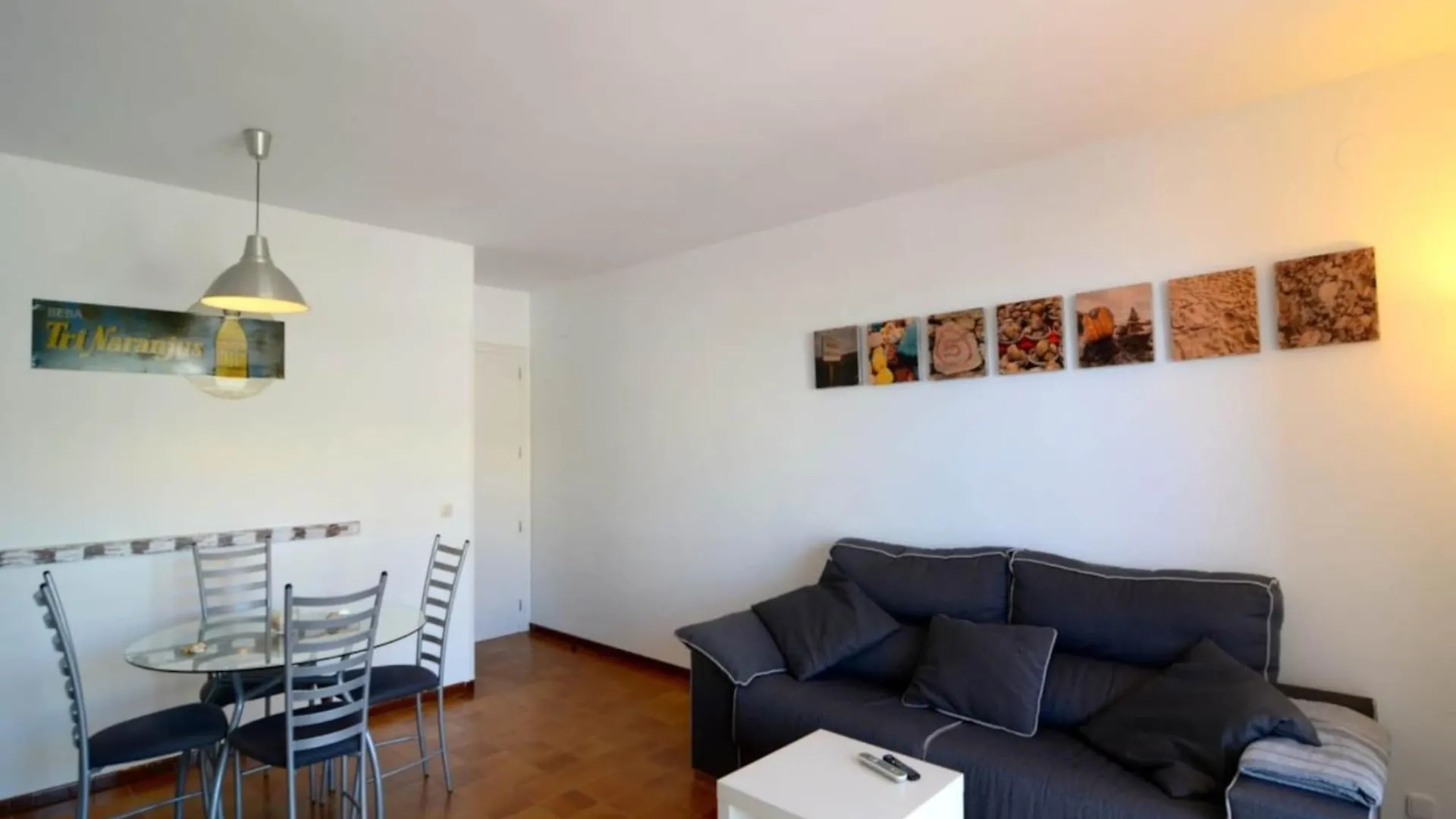 The Apartment In Pals Has 3 Bedrooms 0*,